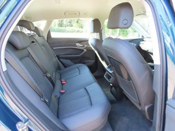 AUDI E-TRON 50 Technik SUV 5dr Electric Auto quattro 71.2kWh (313 ps)