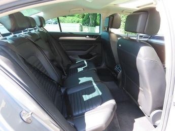 VOLKSWAGEN PASSAT 1.4 TSI GTE Advance DSG Euro 6 (s/s) 4dr
