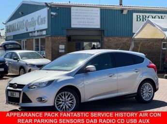 Ford Focus 1.6 Zetec Hatchback 5 Door Moondust Silver Petrol Manual Euro 5 