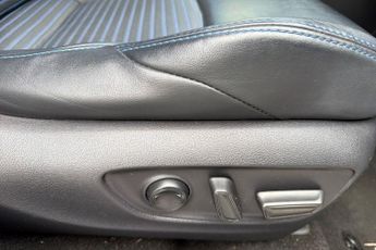 TOYOTA RAV4 2.5 VVT-h Dynamic SUV 5dr Petrol Hybrid CVT Euro 6 (s/s) (218 ps