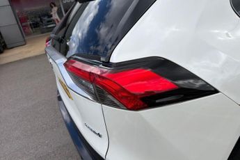 TOYOTA RAV4 2.5 VVT-h Dynamic SUV 5dr Petrol Hybrid CVT Euro 6 (s/s) (218 ps