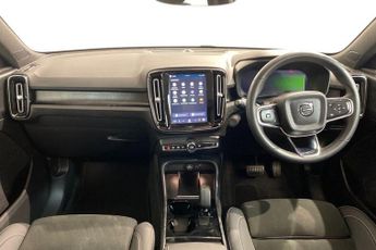 VOLVO C40 Recharge 69kWh Core SUV 5dr Electric Auto (231 ps) Panoramic Sun