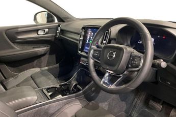 VOLVO C40 Recharge 69kWh Core SUV 5dr Electric Auto (231 ps) Panoramic Sun