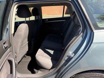 VOLKSWAGEN GOLF 1.9 TDI SE Estate 5dr Diesel DSG Euro 4 (105 ps)