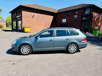 VOLKSWAGEN GOLF 1.9 TDI SE Estate 5dr Diesel DSG Euro 4 (105 ps)