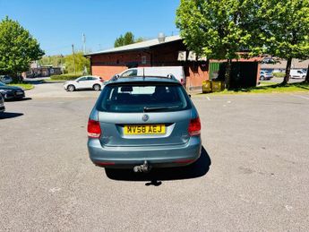 VOLKSWAGEN GOLF 1.9 TDI SE Estate 5dr Diesel DSG Euro 4 (105 ps)