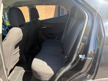 VAUXHALL MOKKA X 1.4i Turbo Design Nav SUV 5dr Petrol Auto Euro 6 (140 ps)