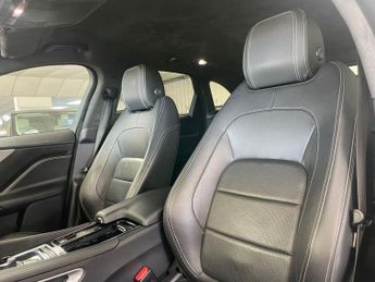 JAGUAR F-PACE 2.0 D180 R-Sport SUV 5dr Diesel Auto Euro 6 (s/s) (180 ps)