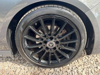 MERCEDES-BENZ A-CLASS 1.6 A180 AMG Line (Premium) Hatchback 5dr Petrol 7G-DCT Euro 6 (