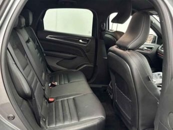 RENAULT ARKANA 1.6 E-TECH E-Tech engineered SUV 5dr Petrol Hybrid Auto 2WD Euro