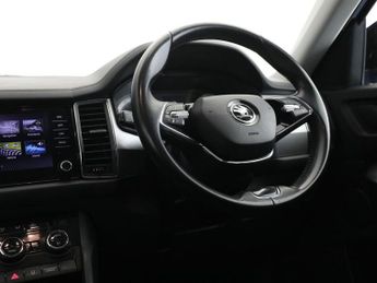 SKODA KODIAQ 1.5 TSI ACT SE SUV 5dr Petrol DSG Euro 6 (s/s) (7 Seat) (150 ps)