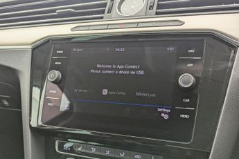 VOLKSWAGEN PASSAT 1.4 TSI GTE Estate 5dr Petrol Plug-in Hybrid DSG Euro 6 (s/s) (2