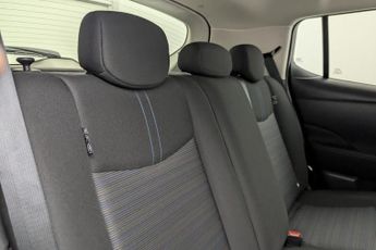 NISSAN LEAF 39kWh N-Connecta Hatchback 5dr Electric Auto (150 ps)