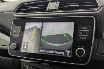 NISSAN LEAF 39kWh N-Connecta Hatchback 5dr Electric Auto (150 ps)