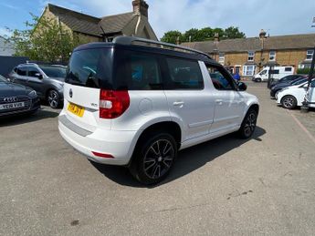 SKODA YETI 1.2 TSI Elegance SUV 5dr Petrol DSG Euro 5 (105 ps)