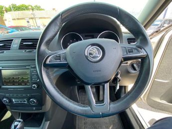 SKODA YETI 1.2 TSI Elegance SUV 5dr Petrol DSG Euro 5 (105 ps)