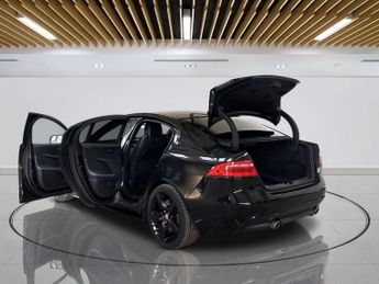 JAGUAR XE 2.0i GPF R-Sport Saloon 4dr Petrol Auto Euro 6 (s/s) (200 ps)