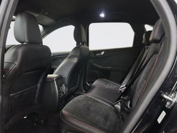 FORD KUGA 2.5 EcoBoost Duratec 14.4kWh ST-Line SUV 5dr Petrol Plug-in Hybr