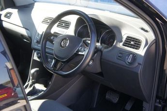 VOLKSWAGEN POLO 1.2 TSI BlueMotion Tech SE Hatchback 5dr Petrol DSG Euro 6 (s/s)