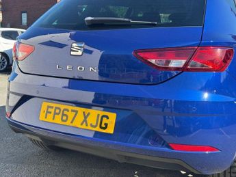 SEAT LEON 1.6 TDI SE Dynamic Technology Hatchback 5dr Diesel DSG Euro 6 (s
