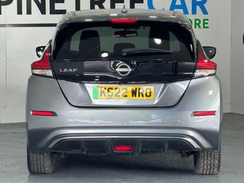 NISSAN LEAF 39kWh N-Connecta Hatchback 5dr Electric Auto (150 ps)