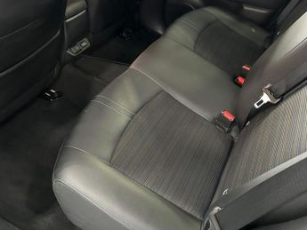 NISSAN LEAF 39kWh N-Connecta Hatchback 5dr Electric Auto (150 ps)
