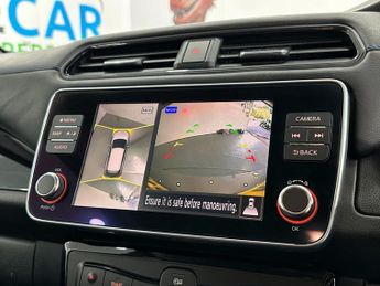 NISSAN LEAF 39kWh N-Connecta Hatchback 5dr Electric Auto (150 ps)
