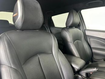 NISSAN JUKE 1.6 Tekna SUV 5dr Petrol XTRON Euro 6 (117 ps)