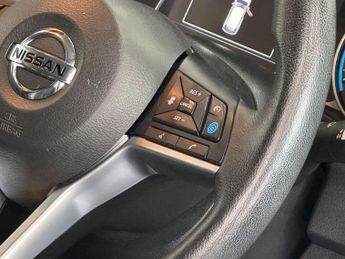 NISSAN LEAF 40kWh Tekna Hatchback 5dr Electric Auto (150 ps)