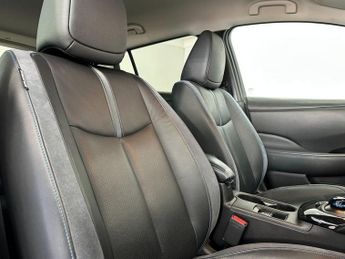 NISSAN LEAF 40kWh Tekna Hatchback 5dr Electric Auto (150 ps)