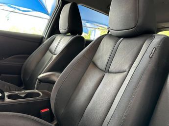 NISSAN LEAF 40kWh Tekna Hatchback 5dr Electric Auto (150 ps)