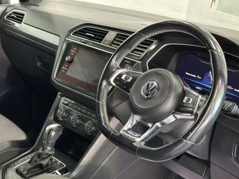 VOLKSWAGEN TIGUAN 2.0 TDI R-Line SUV 5dr Diesel DSG Euro 6 (s/s) (150 ps)