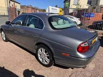 JAGUAR S-TYPE 2.5 V6 SE Plus Saloon 4dr Petrol Automatic (249 g/km, 201 bhp)
