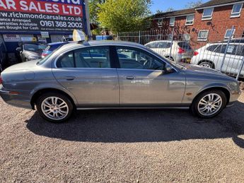 JAGUAR S-TYPE 2.5 V6 SE Plus Saloon 4dr Petrol Automatic (249 g/km, 201 bhp)