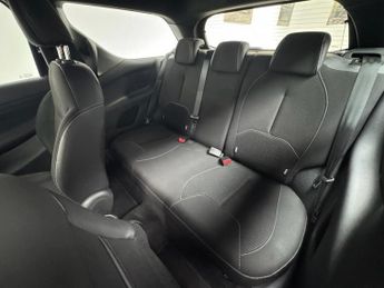 DS AUTOMOBILES DS 3 1.2 PureTech Chic Hatchback 3dr Petrol Manual Euro 6 (82 ps)
