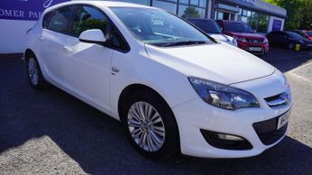 VAUXHALL ASTRA 1.7 CDTi ecoFLEX Energy Hatchback 5dr Diesel Manual Euro 5 (110 