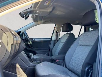VOLKSWAGEN TIGUAN 1.5 TSI Life SUV 5dr Petrol DSG Euro 6 (s/s) (150 ps)