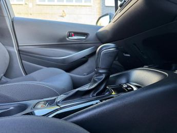 SUZUKI SWACE 1.8h SZ-T Estate 5dr Petrol Hybrid CVT Euro 6 (s/s) (122 ps)