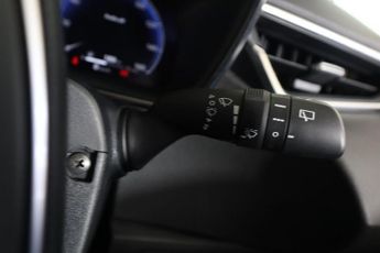 TOYOTA COROLLA 1.8 VVT-h Icon CVT Euro 6 (s/s) 5dr
