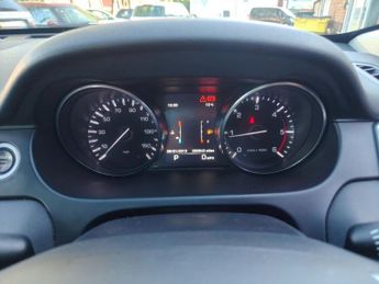 LAND ROVER DISCOVERY SPORT 2.2 SD4 SE Tech SUV 5dr Diesel Auto 4WD Euro 5 (s/s) (190 ps)