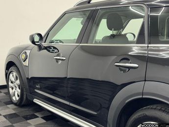 MINI COUNTRYMAN 1.5 10kWh Cooper SE Classic SUV 5dr Petrol Plug-in Hybrid Auto A