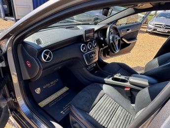 MERCEDES-BENZ A CLASS 2.1 A220 CDI BlueEfficiency AMG Sport Hatchback 5dr Diesel 7G-DC