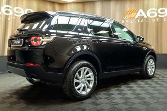 LAND ROVER DISCOVERY SPORT 2.0 TD4 SE Tech SUV 5dr Diesel Auto 4WD Euro 6 (s/s) (180 ps)