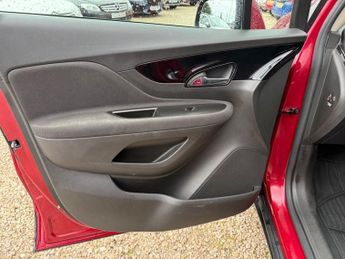 VAUXHALL MOKKA X 1.4i Turbo Design Nav SUV 5dr Petrol Auto Euro 6 (140 ps)