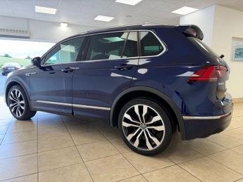 VOLKSWAGEN TIGUAN 2.0 TDI BlueMotion Tech R-Line SUV 5dr Diesel DSG Euro 6 (s/s) (