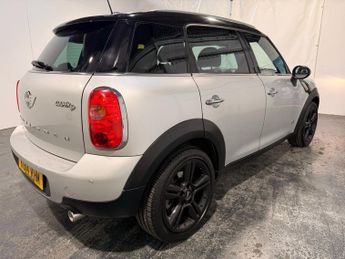 MINI COUNTRYMAN 2.0 Cooper D SUV 5dr Diesel Auto ALL4 Euro 5 (112 ps)