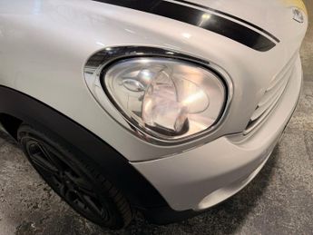 MINI COUNTRYMAN 2.0 Cooper D SUV 5dr Diesel Auto ALL4 Euro 5 (112 ps)
