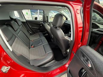 PEUGEOT 2008 1.5 BlueHDi GT Line SUV 5dr Diesel EAT Euro 6 (s/s) (120 ps)