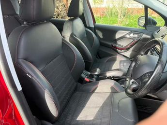 PEUGEOT 2008 1.5 BlueHDi GT Line SUV 5dr Diesel EAT Euro 6 (s/s) (120 ps)