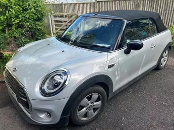 MINI Convertible 1.5 Cooper Classic Convertible 2dr Petrol Manual Euro 6 (s/s) (1